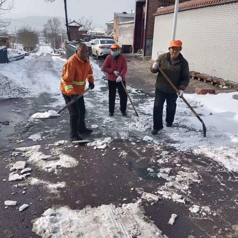 长春第二网格员一一郭爱香 扫雪除冰暖人心 齐心协力保畅通