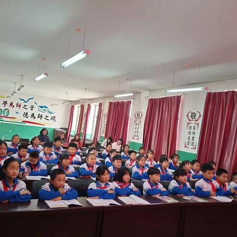 积极落实“双减” 提高课堂质量——拉哈镇第二小学开展课堂教学大比武活动