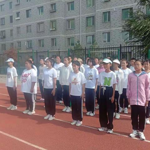 且抒凌云志，不负少年时——新生国防教育纪实