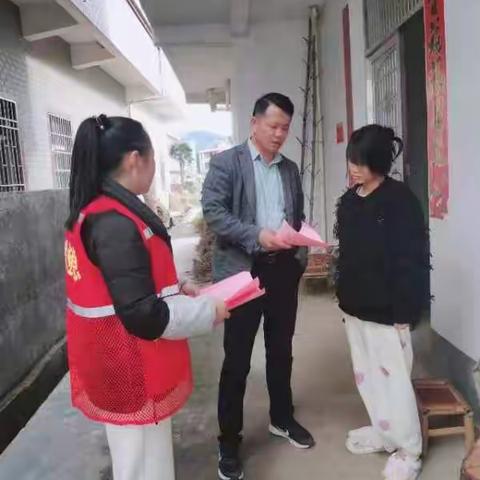 “小满村新时代文明实践站”开展冬季安全用电宣传