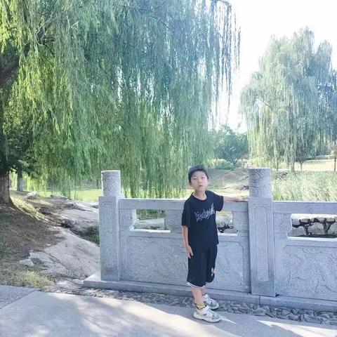 快乐的小岩儿的简篇