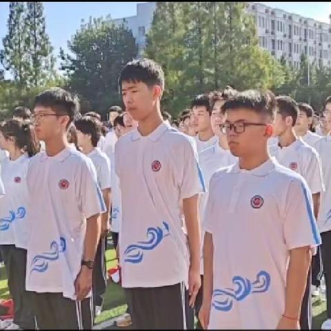 军训进行时|充满青春气息的操场（副本）