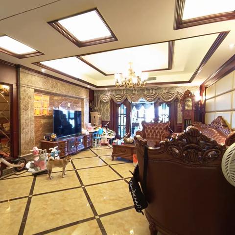 🌟湖滨一号 江景大平层 产权177 大四房 全屋实木 百万豪装 中间好楼层 弧形观景阳台 145.8万！老证V610202