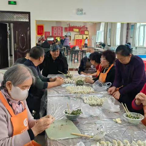 饺裹团圆意 冬至邻聚力 ——24社区开展冬至包饺子送温暖活动