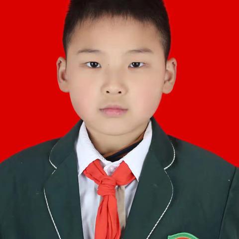 张皓轩个人简介（副本）