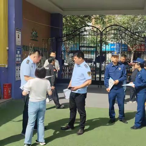 守护“一老一小”舌尖安全——建章路市场监督管理所配合街办及相关部门开展养老与托幼机构食品安全专项检查