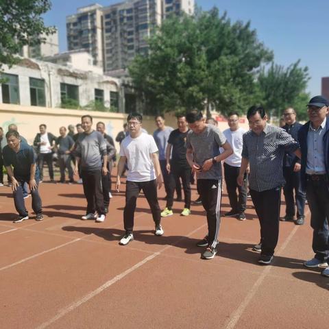 运动健康春天里 激情四射奋进中