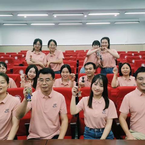 “乘风破浪潮头立，扬帆起航正当时”——泰禹第四小学新学期全体教师大会暨开学工作安排