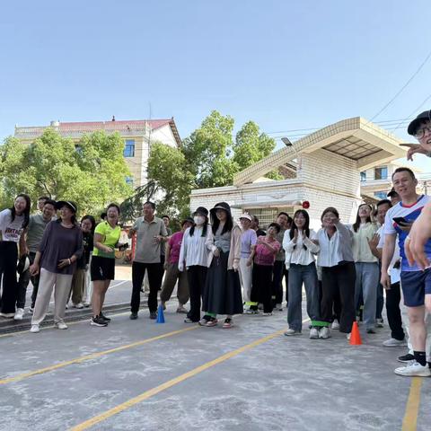 欢乐无限，活力绽放——青山中学2025年教师趣味运动会纪实