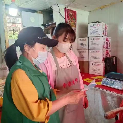 福民路社区开展"绿色行动，垃圾分类百日行"志愿环保宣传活动