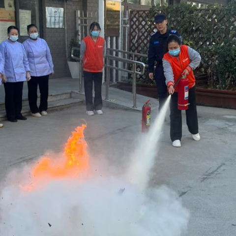 【如意北坦·安颐养老】创建寒冬暖守护，筑牢安全“防护墙”——北坦街道开展养老服务中心消防演练 ‍ ‍