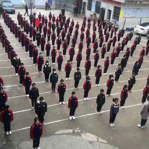 鸭田镇石鼓小学大课间活动展示