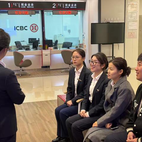 扎赉特旗支行 用专业服务实现双向共赢