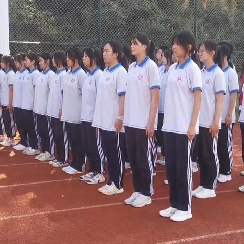 细数军训十二时辰，共赴一场青春荣光——车城高级中学高二（16）班