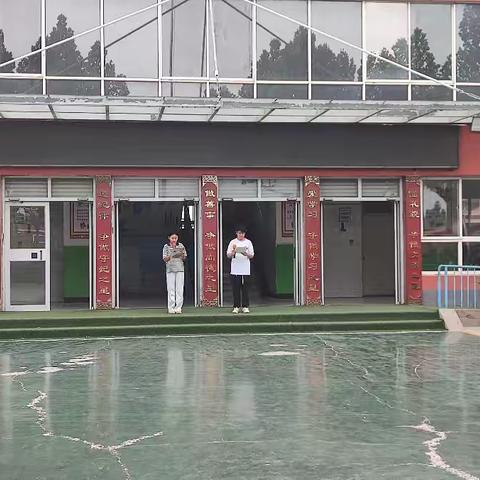 横城小学升旗仪式：远离毒品 守护青春