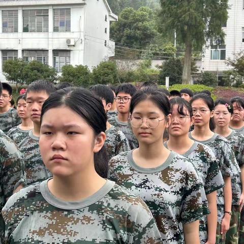 以吾少年意气，铸青春之荣光——杭垓中学军训圆满落幕