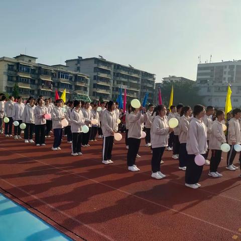 赣州市第三中学第六十二届运动会。来自于高一（7）班