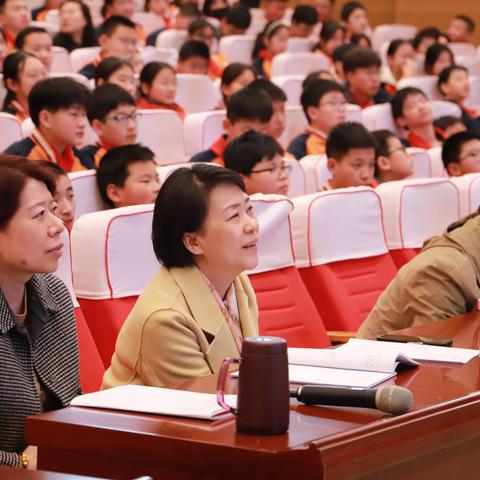 【高新教育】“幸福·融”八初|四季语文之春——“上春山”多学科融合主题活动