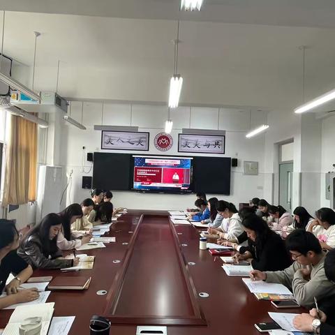 聚焦整本书阅读，探寻阅读魅力——费县第二实验小学参加临沂市整本书阅读专题研讨活动