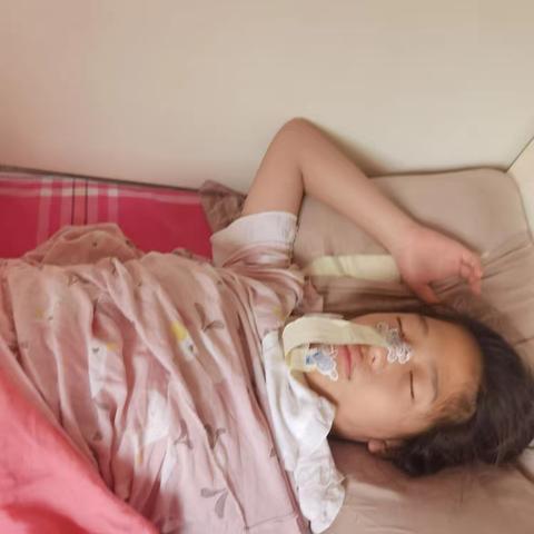 4（12）班的钰轩假期美好生活