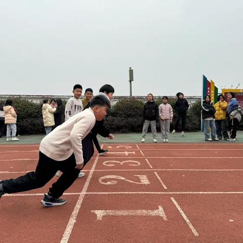 提升体育素养：从测试到成长