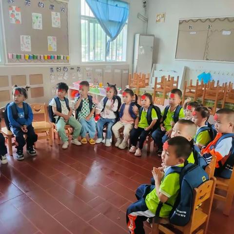 竹树新星幼儿园小班开学第一天