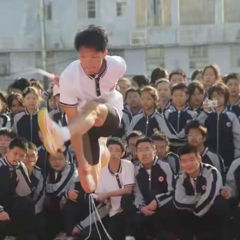 赣州三中第六十三届校运会