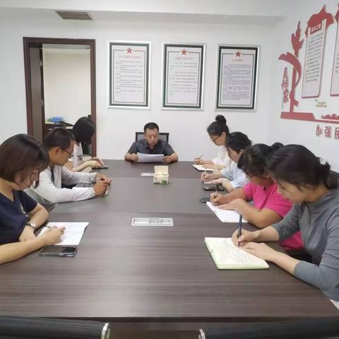 花格社区开展“敲门行动”安全检查活动