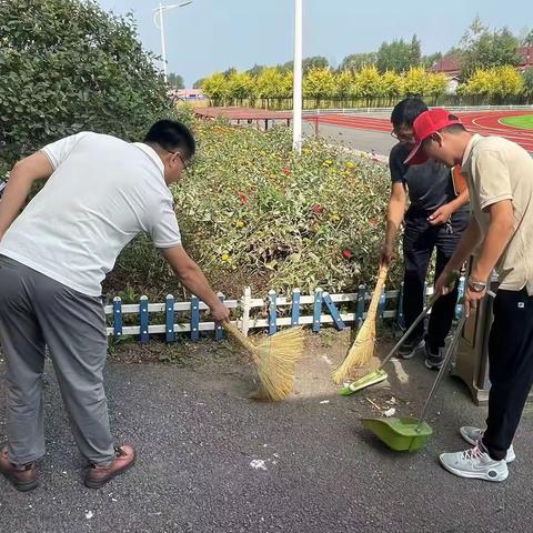 牛心顶学校垃圾分类志愿服务活动