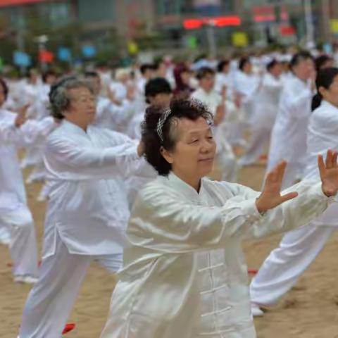 【学雷锋纪念日】“体育为民•体育惠民”——德兴市太极拳协会开展全民健身志愿服务主题活动