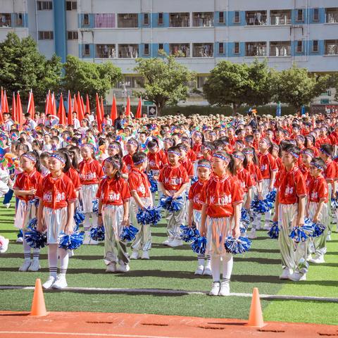 全力以赴  勇夺桂冠 百外春蕾小学302班体育节风采