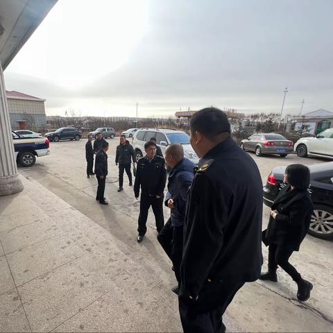 内蒙古自治区市场监督管理局莅临六大队检查工作