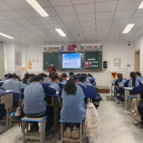 三尺讲台竞风采，赛课磨砺促花开 ——铅山五小青年教师赛课活动报道