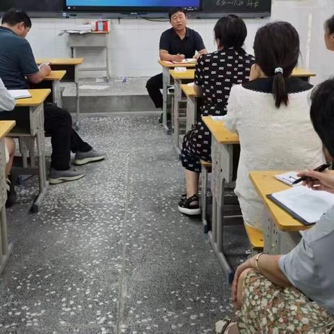 吴安屯小学法制教育活动记实