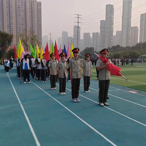 向未来进发，运动展风采——武汉市卓刀泉中学建和分校“清廉学校”建设之第四届文化节暨校园田径运动会