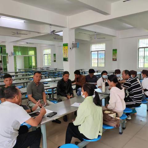 守护师生舌尖上的安全——霸王岭学校食品安全现场办公会