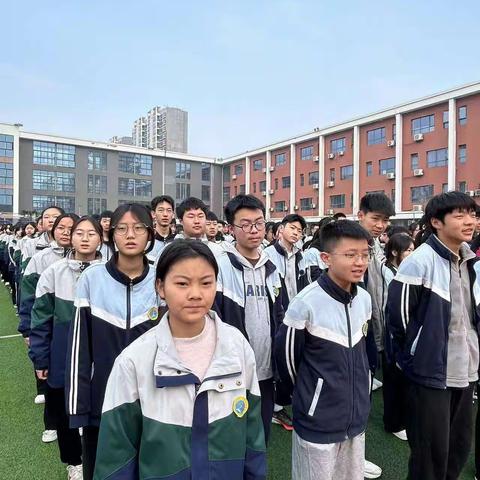 追光八五，勇往直前                                         --八5班第5周周报