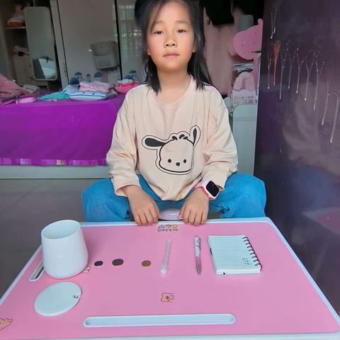 科学实验，三（5）班童禹乐，硬币《表面的张力》