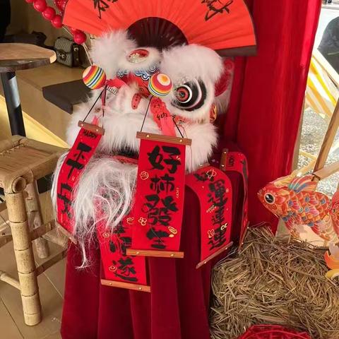 迎新年庆春节 欢天喜地过大年 ----瞿凯睿劳动作业