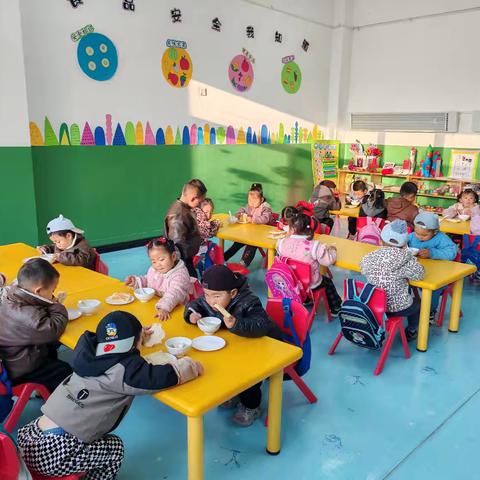 洮坪镇中心幼儿园早餐小时光