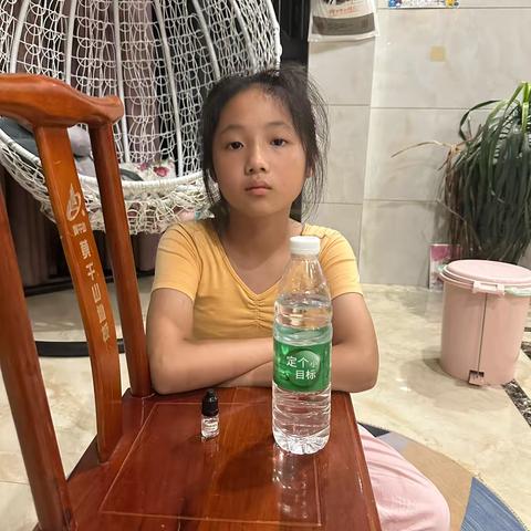 探索潜水艇下沉及上浮的原理