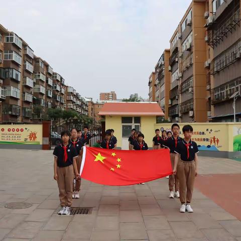 点亮“睛”彩，爱眼护眼—曙光第六小学全国“爱眼日”系列活动