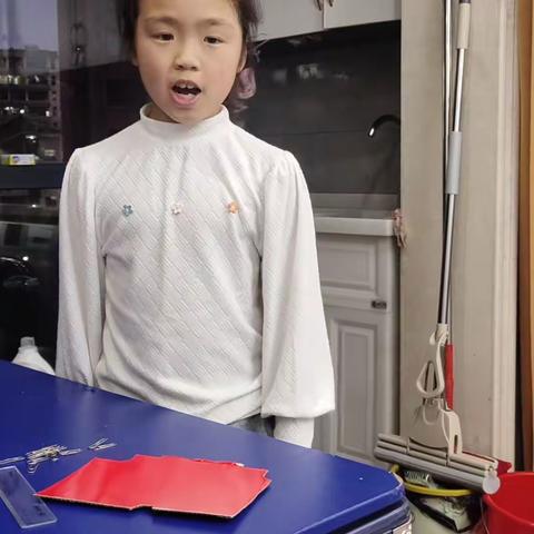 《回形针之舞》