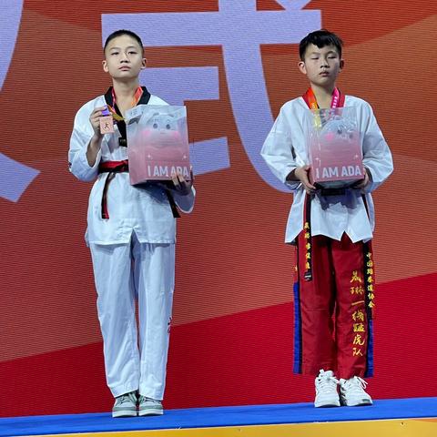 恭喜我校学员韩志鸿在全国赛大放光彩