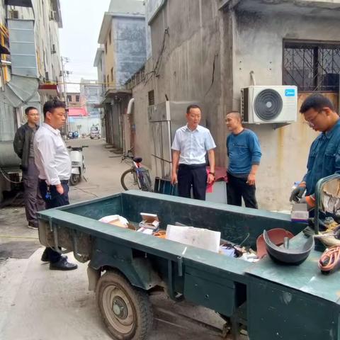 化解邻居纠纷，防止事故发生