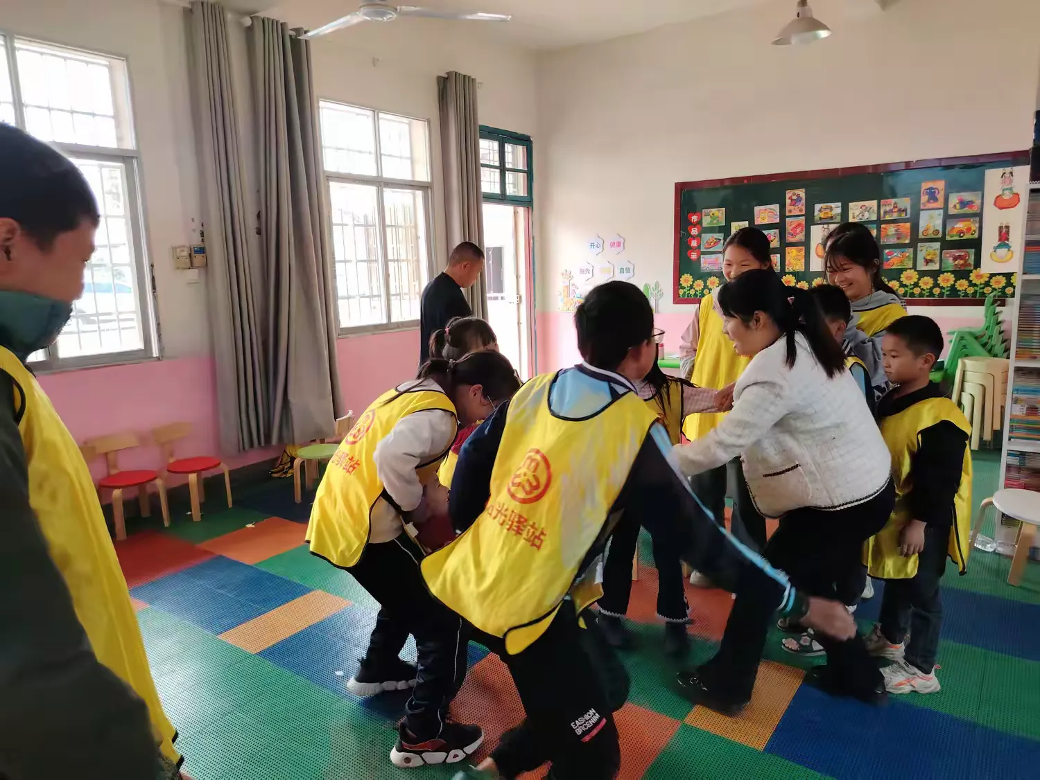 简篇-泰和县冠朝镇坎头村阳光驿站“感恩自然,礼赞丰收”主题活动