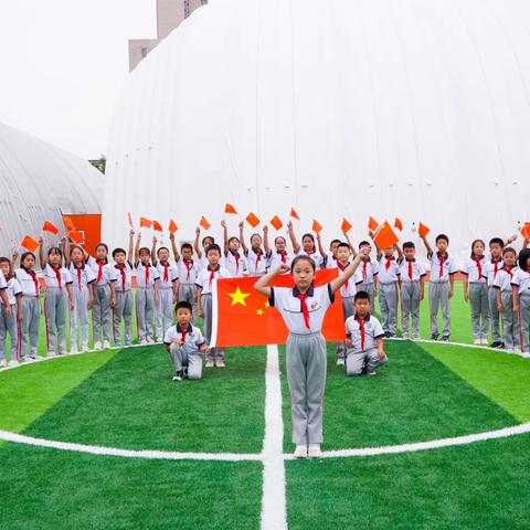 【全环境立德树人】心存感恩 与爱同行——记滨州市滨城区第二小学第12周主题升旗