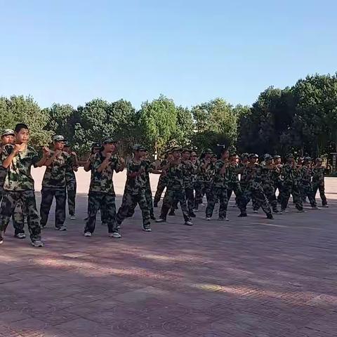 三十四团省德课程之国防教育