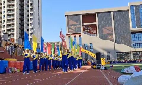 “大手牵小手，运动悦童心”——阳光驿站幼儿园超级玛丽奥主题亲子运动会