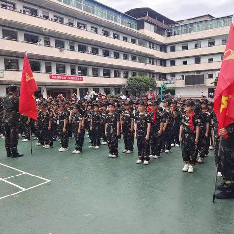 国防教育进校园同心共筑强国梦——实验第三小学开展国防教育日活动